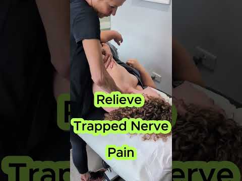 Trapped nerve in neck: hands-on treatment options