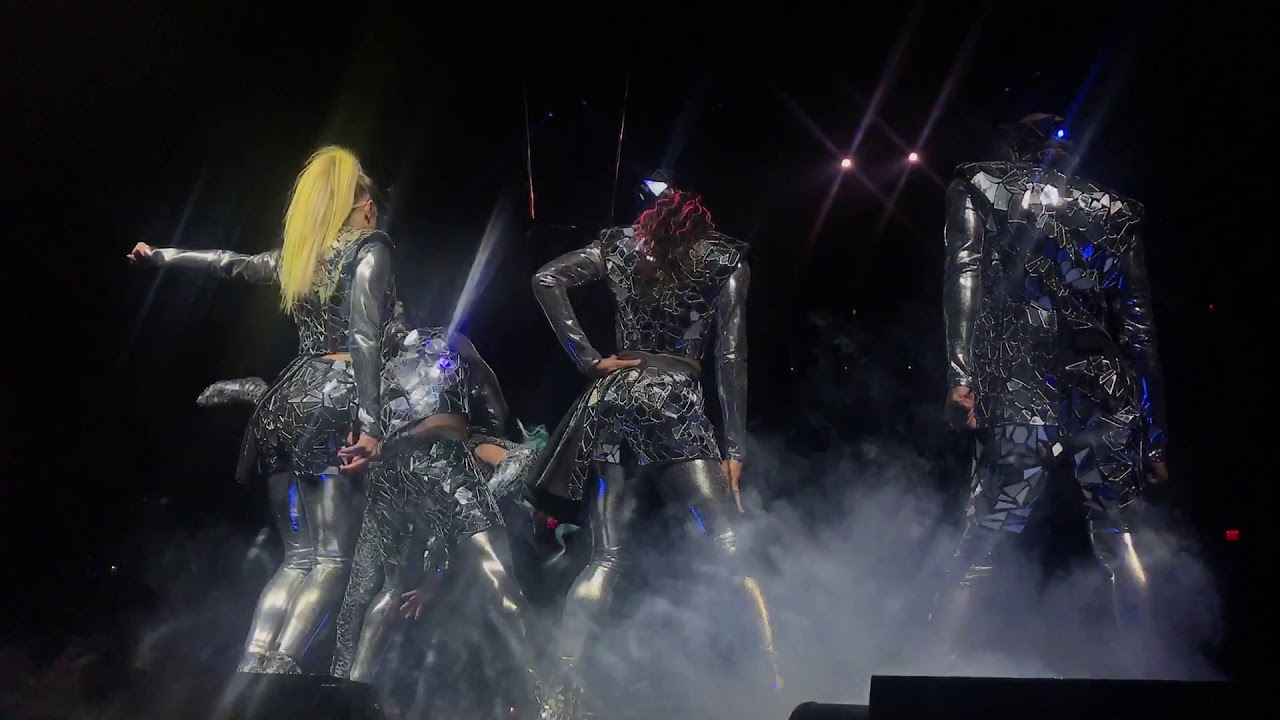 Lady Gaga - ENIGMA Opening/Just Dance/Poker Face