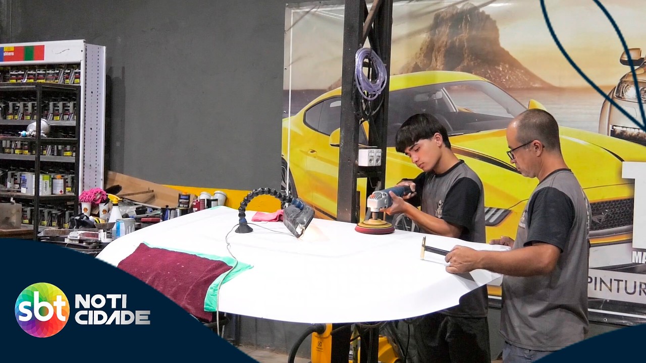 Amassados no carro? O chamado "martelinho de ouro" remove imperfeições com precisão e economia.