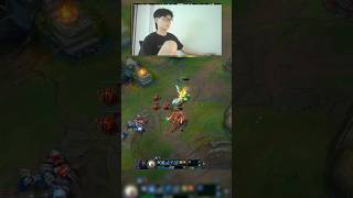 KHÓ VẬY MÀ CŨNG LÀM ĐƯỢC #leagueoflegends #anivia #highlights #shorts #gaming