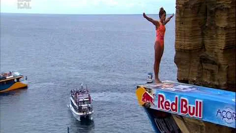 Adriana Jimenez - Red Bull Cliff Diving (Azores - ...