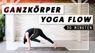 Yoga Ganzkörper Flow | Bauch Beine Po & Rücken | 30 Min. Workout