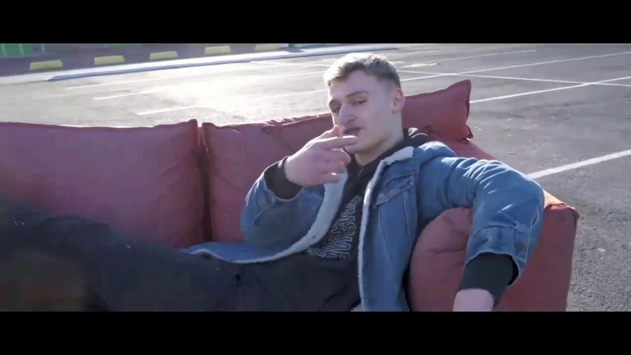 Watch Eliott - Seum on YouTube Watch Eliott - Seum on YouTube
