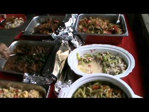 2013 movies Elderly Mums in Traditional dress & Yummy food at Padang Siol