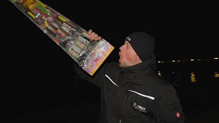 Ich teste die Ballermann Böllerboss Raketen 14,99€ von Pyroland | 🎆🚀 Neuheiten 2025