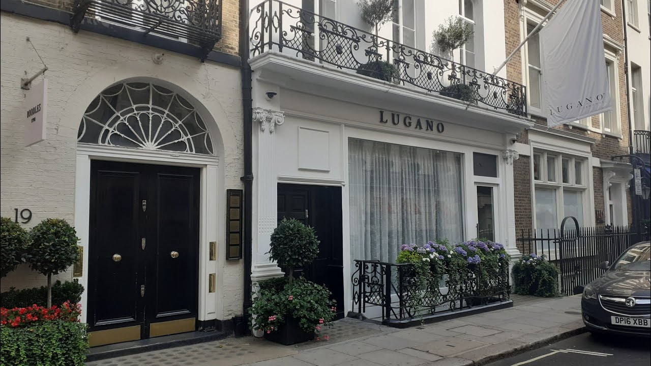 Luxury London Hotel | Brown's Hotel Albemarle Street Mayfair | London Architecture