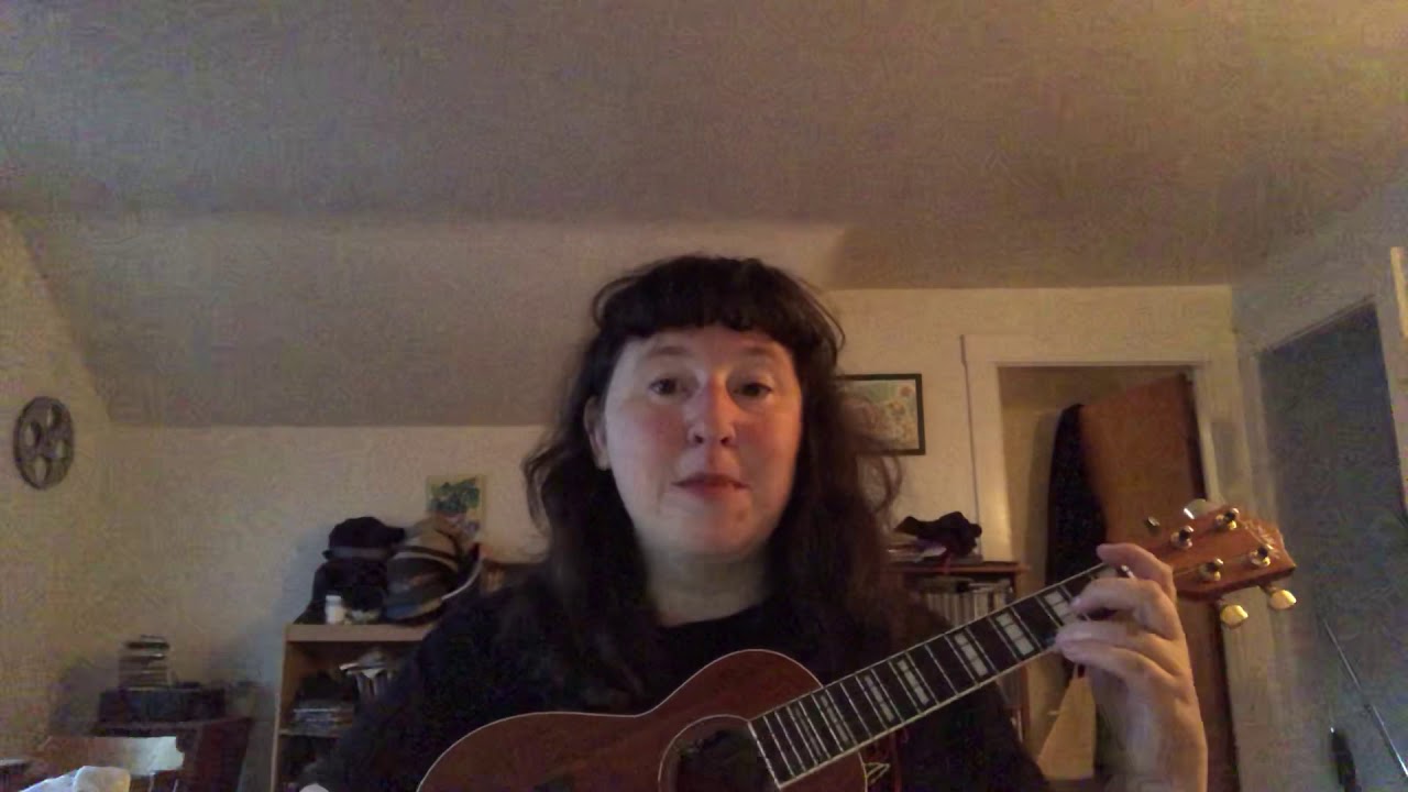 Watch Seasons of the Ukulele 383: Nothingsevergonnastandinmyway (again) on YouTube