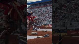 My money is on Aaron Plessinger tonight in the mudd 🔥🔥 #supermotocross #supercrosslive #ap7 #smx