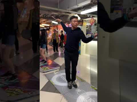 ［ダンエボ海外編］香港 で ダンエボ (扇子使用)