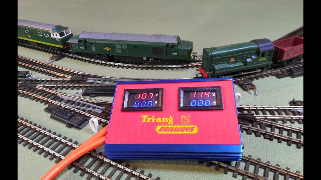 Testing A Repaired Gaugemaster Controller With Custom Built Amp Meters On The Tri-ang Super 4 Layout