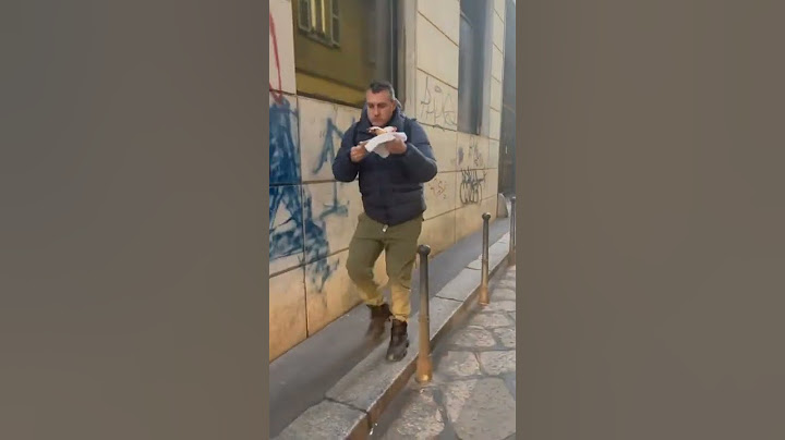 When "The book of Bobo Vieri" theme kicks in