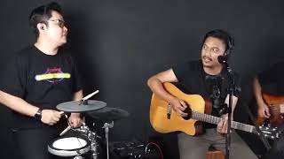 Lalala yeyeye lala yeye HAREUDANG Cover 3pemuda berbahaya