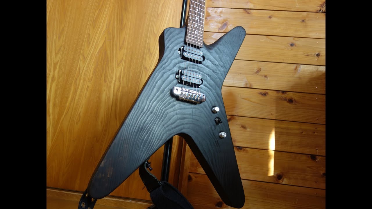 ギター　バリトン　セミホロー　自作ボディ ギター バリトン セミホロー 自作ボディ ディンキーストラト自作