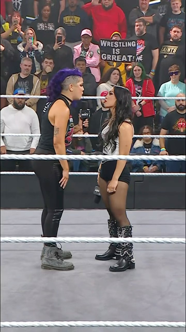 Bayley and Roxanne did not hold back! ? #WWENXT