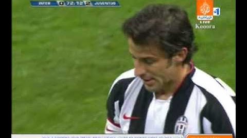 Materazzi dives after Del Piero Ownage
