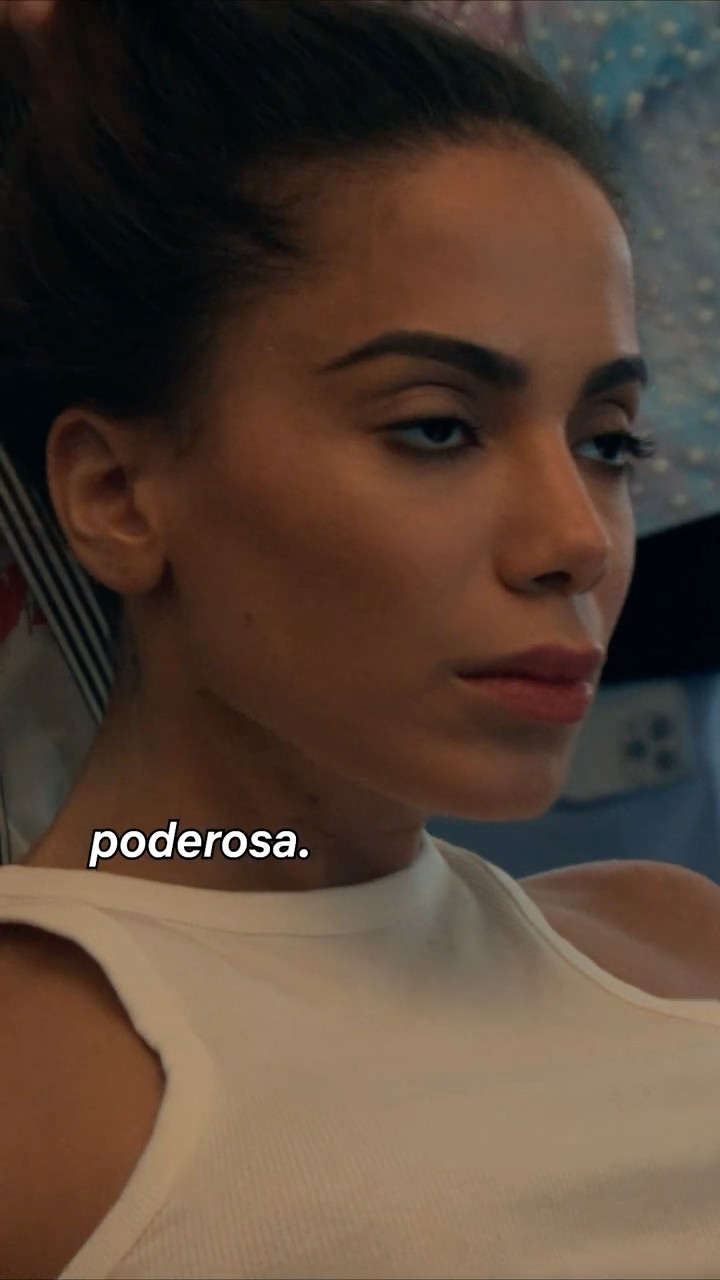 A Anitta é um PERSONAGEM? ?