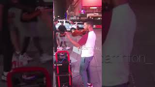When New Yorkers Hear A Violin