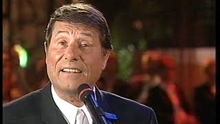 Video thumbnail of "Udo Jürgens - Mehr als nur vier Wände / Alles, was gut tut (1999)"