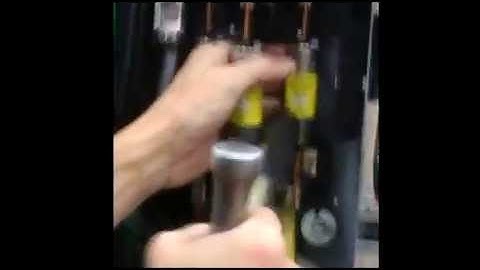 Simple Fuse Install in Disconnect Switch