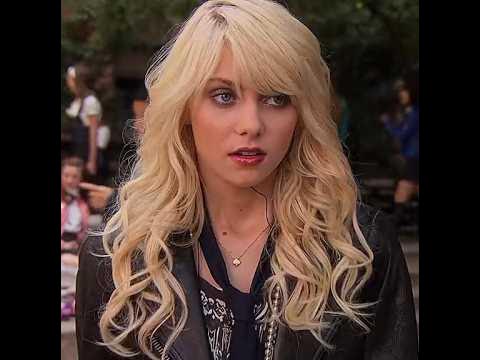 Jenny Humphrey  Gossip Girl #gossipgirl #blairwaldorf