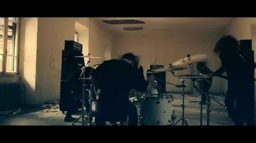 Hopes Die Last - Alpha Wolves (OFFICIAL VIDEO)