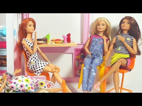 barbie decora su ropa