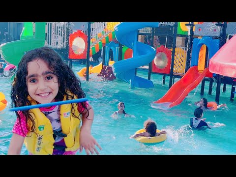 جننوني بدهم يروحو متزلقات مائيه