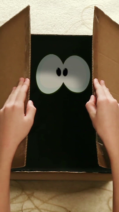 Funny Om Nom in the Box #shorts #omnomstories #learnwithomnom