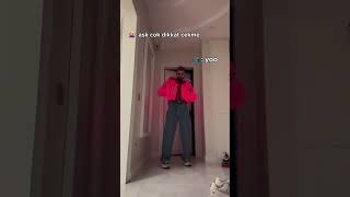 Monclerin 270.000 Tllik Işıklı Montu: Şaşırtan Tasarım