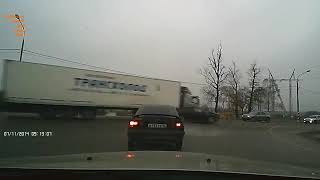 Виктор Цой клип на песню следи за собой Виктор Цой клип на песню следи за собой