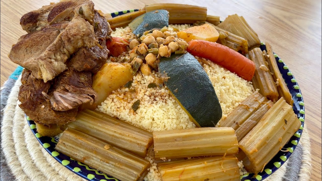 Recette de COUSCOUS 🇩🇿 avec La CARDE/ CARDONS, Vous n’allez pas Hésiter à la Réaliser
