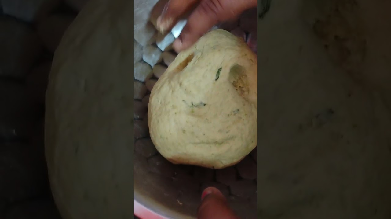 Karaishuti stuffing charai baniye nin ei Peas Paratha 