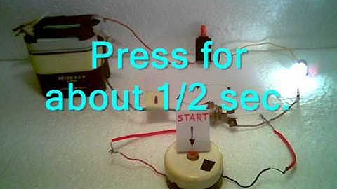 THYRISTOR as Self Sustaining electronic RELAY characteristic