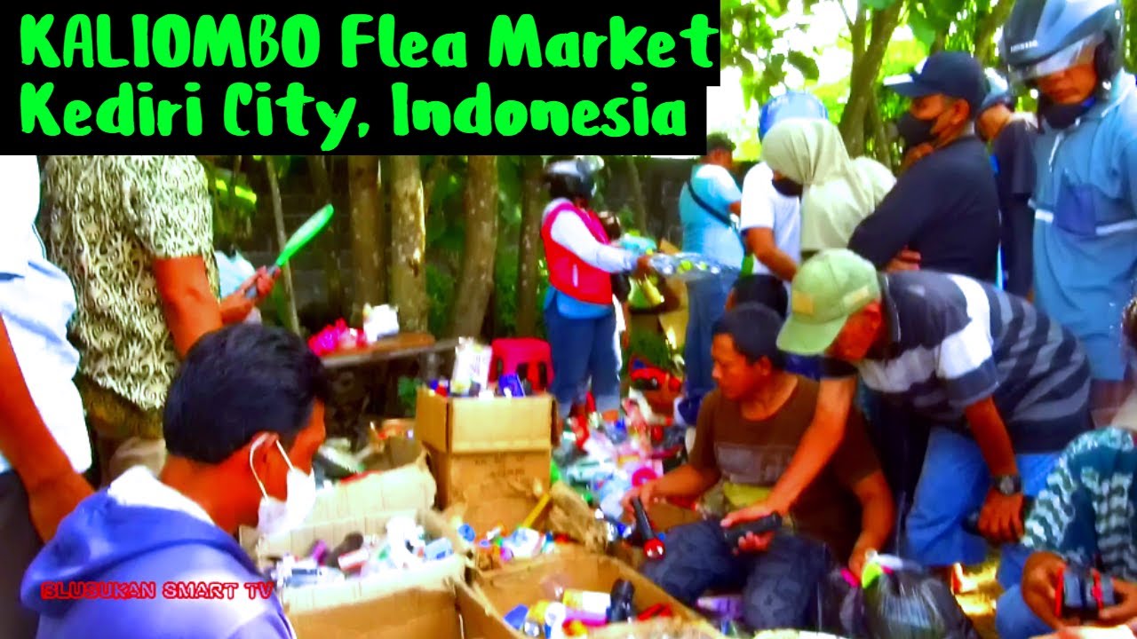 Pasar Loak Kaliombo Kota Kediri Jatim | Kaliombo Flea Market at Padang Padi St, Kediri City, EJ, IDN