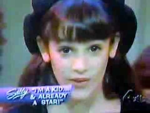 Young Lea Michele singing Castle On A Cloud