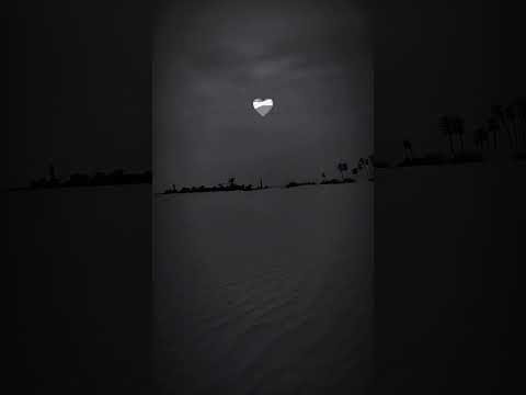 اما انا مارضيتش البعد