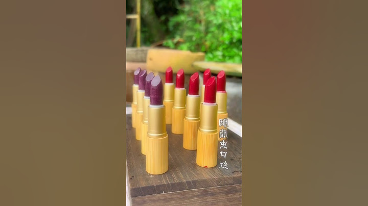 How to Make Lipstick from Flowers 🌸💄 | 100% Natural & Organic | DIY Beauty Hack!"#shortfeed