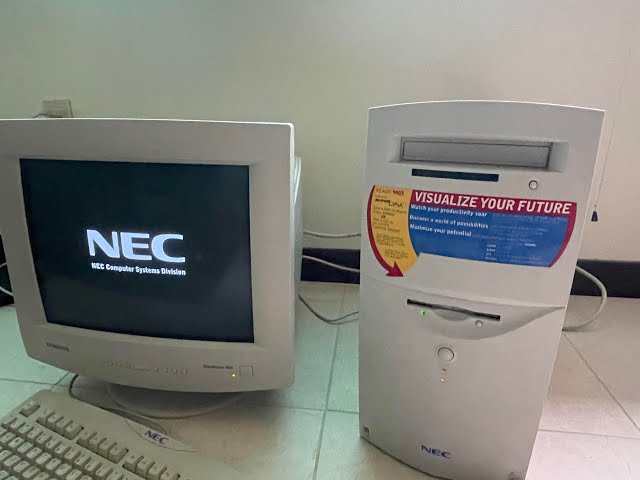 【481】NEC PC-LL550/J Windows XP office NEW Windows XP Computers and Desktop for Sale