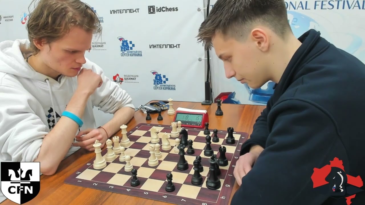 IM Rostovtsev D.  (2471) vs GM Uskov A.  (2582) Russian Chess Crown blitz.