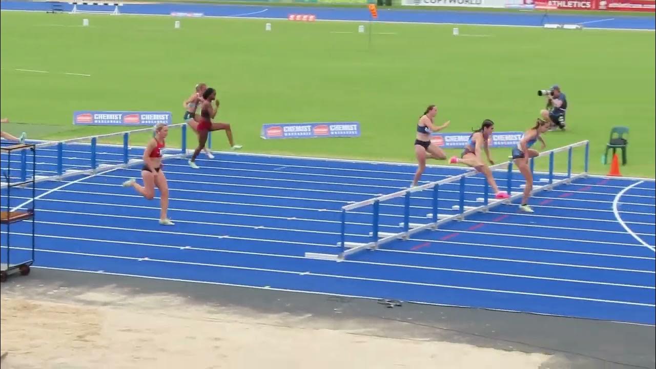 100m Hurdle U17 Women Final, Chemist Warehouse Aust All Schools T/F Championship, Adelaide11/12/