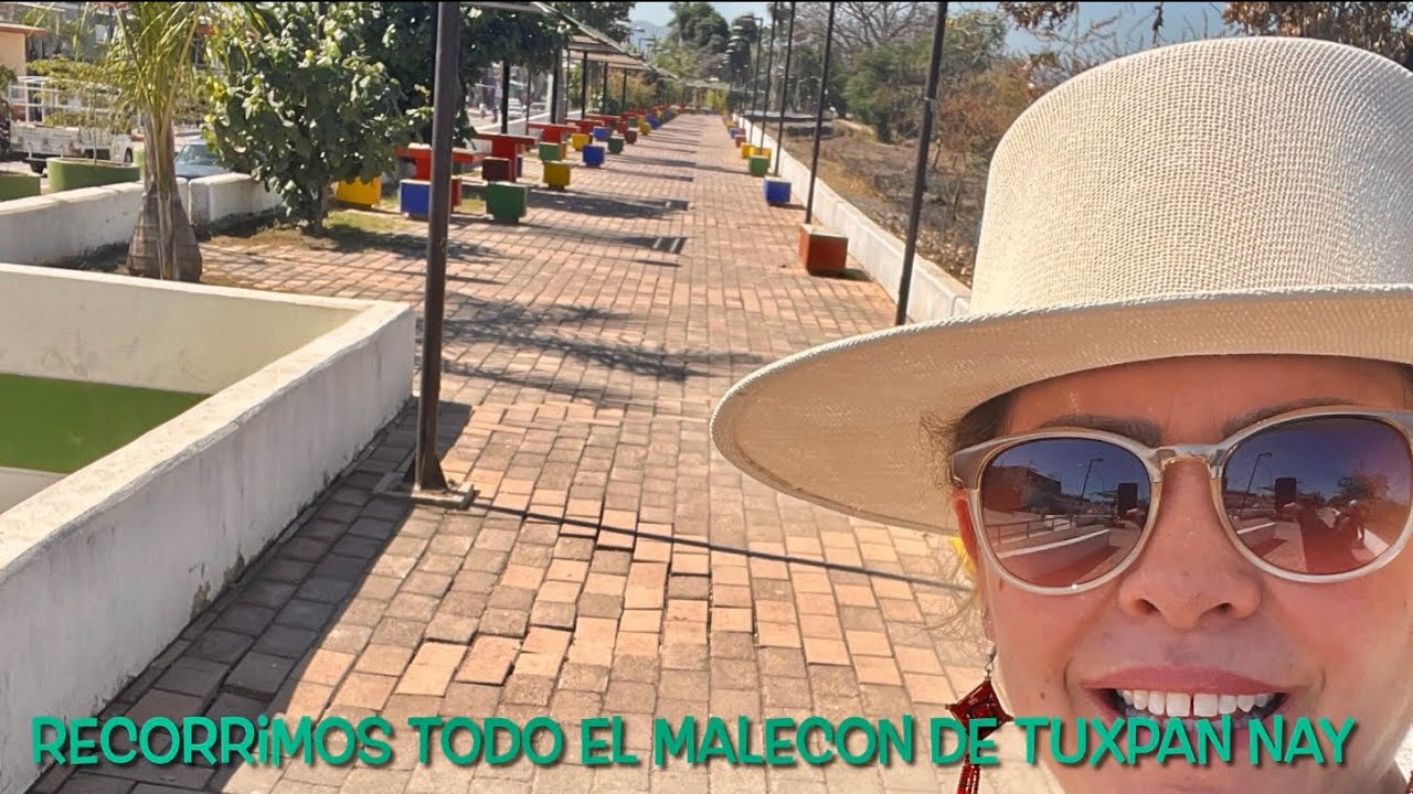 Malecón de Tuxpan Nayarit Mexico / Mariscos /Nanchis\Elotes y más