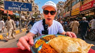 I tried $1 Pakistani Street Breakfast (Shocking!)