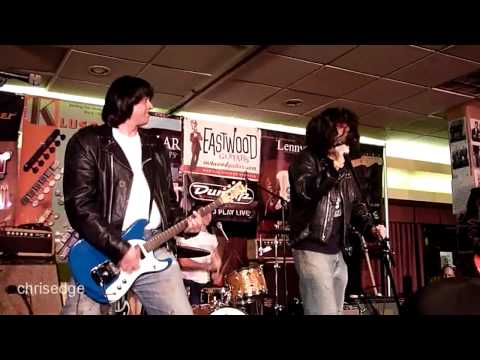 洋楽 TooToughtoDie Tribute to JohnnyRamone Too Tough To Die (A Tribute To Johnny Ramone) – 2 x DVD (Region 2