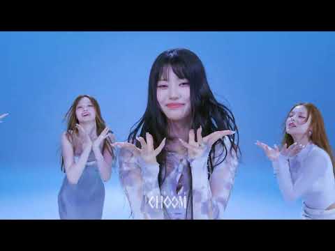 Izna 이즈나 - Metronome (STUDIO CHOOM) 4K60 Original Video with Instrumental Track