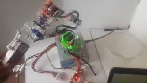 BRAZO AUTOMATIZADO (SERVOS), GRABACION DE POSICIONES, ARDUINO NANO.