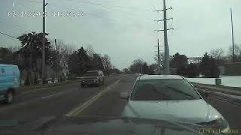 Dashcam video captures head on collision with Wisconsin police car