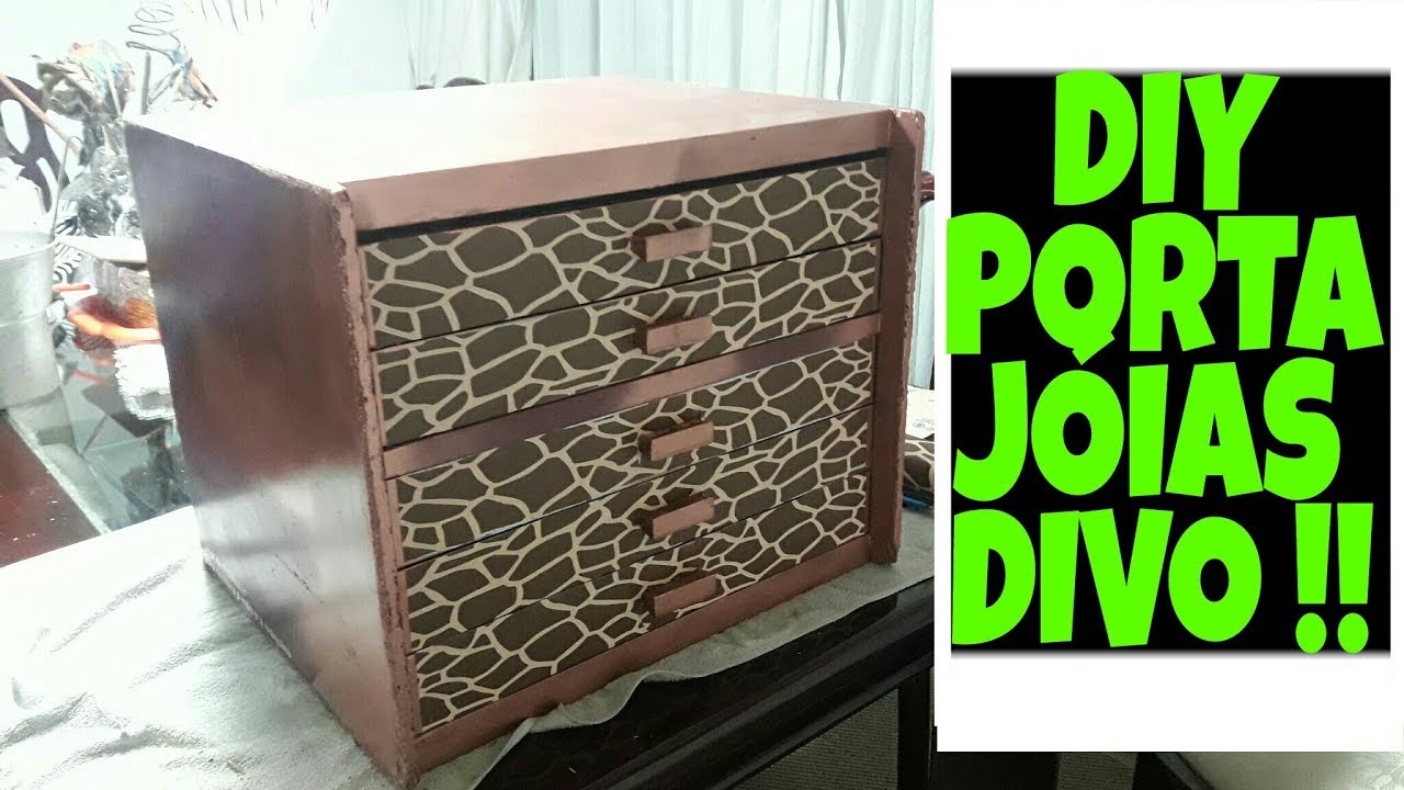 DIY - COMO FAZER UM PORTA BIJUTERIAS QUE CABE TUUUUDO !!!