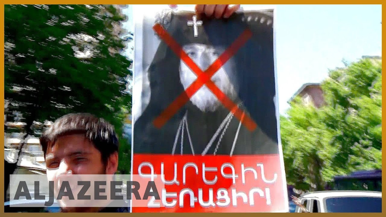 🇦🇲 لماذا يحتج الأرمن ضد الحزب الجمهوري؟ | الجزيرة الإنجليزية