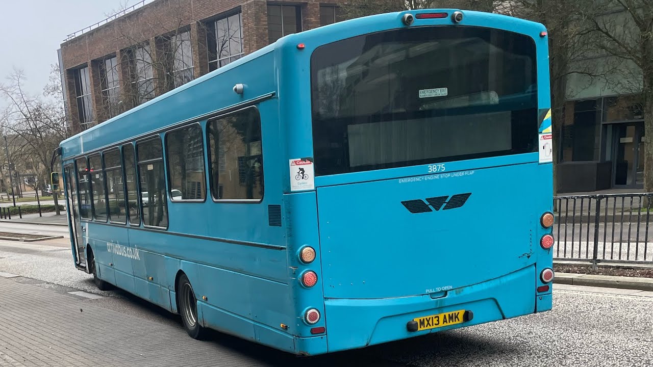 LOUD DIFF!! Arriva Beds and Bucks VDL SB200 Wright Pulsar 2 3875 MX13 AMK on Route LOOP