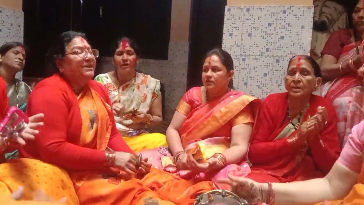 होली अम्बा के घर आज होली देवा के घर आज  या में उड़त अबीर गुलाल🟥🟨🌺🌺🟩🟪 #dance     